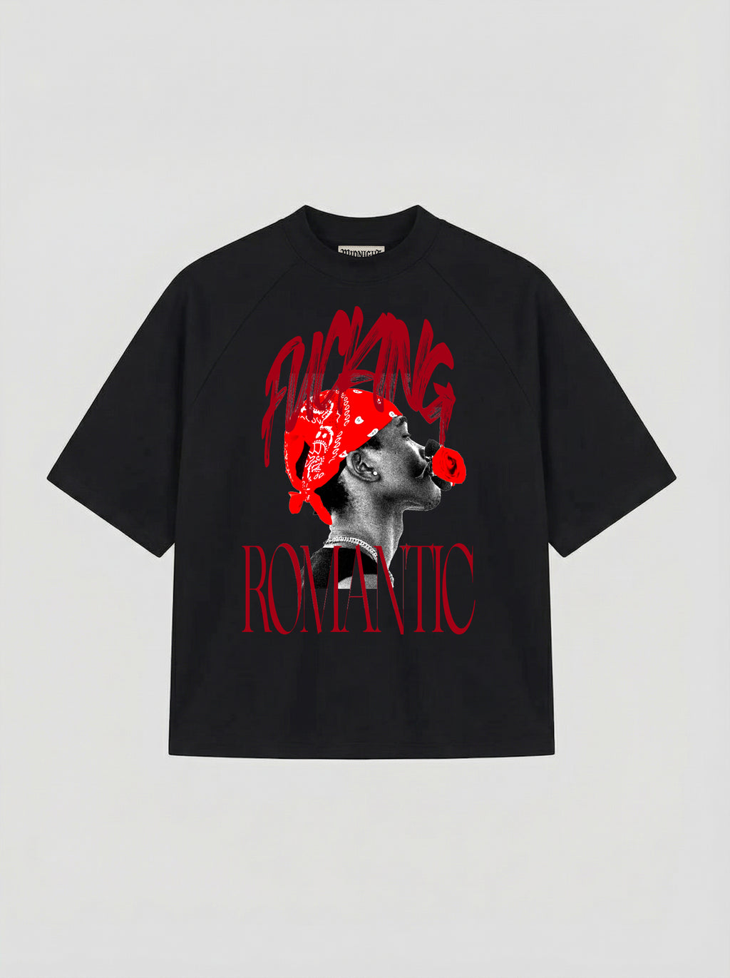 T-SHIRT OVER , TAGLIO SPALLA STAMPA "ROMANTIC" - NERO